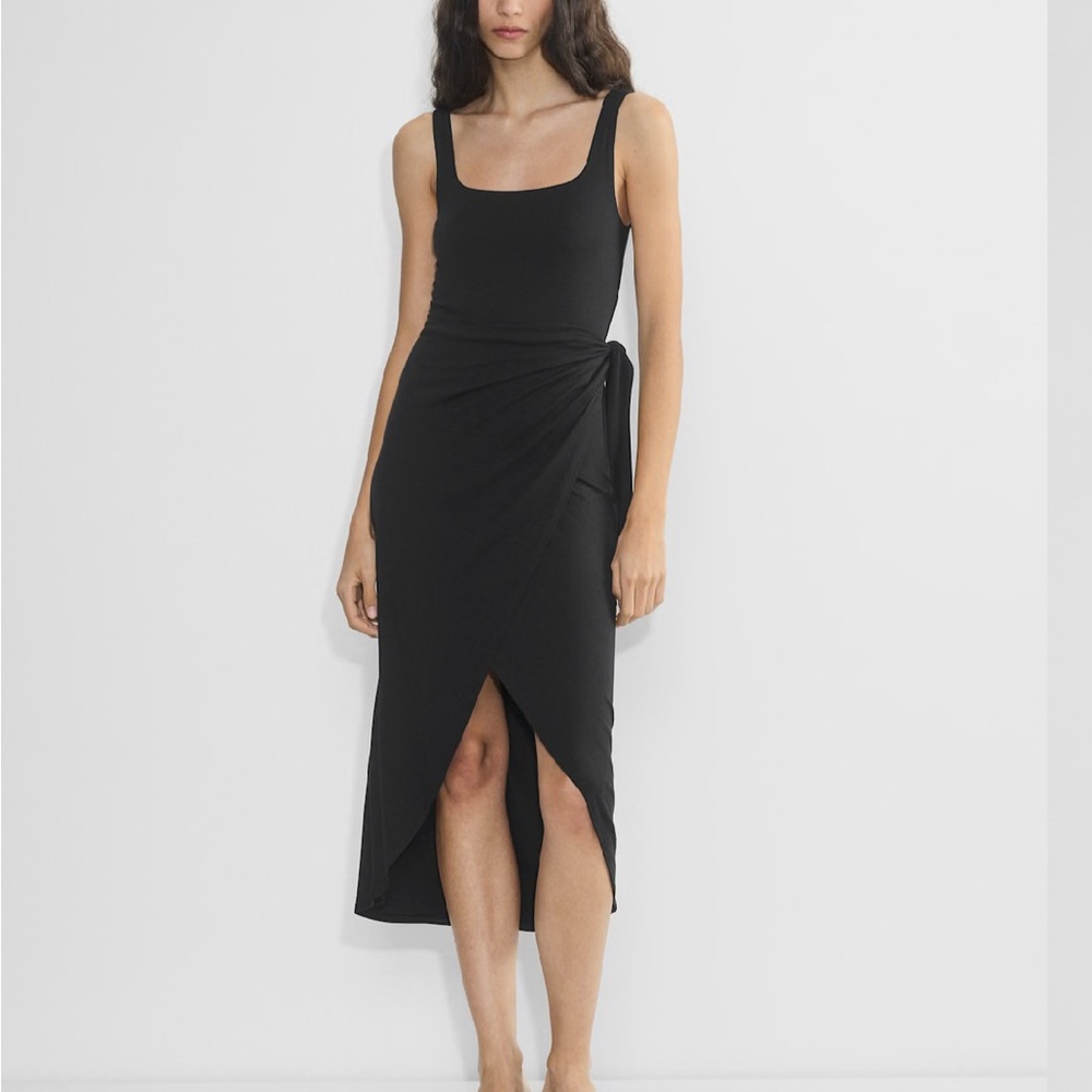Aritzia Wilfred Black Saturn Midi Dress